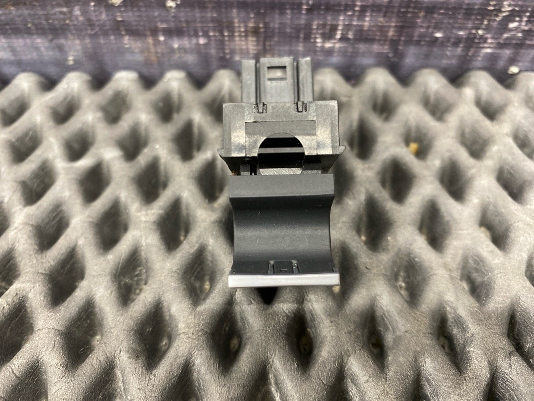 Кнопка стеклоподъемника, 620 рублей, Красноярск