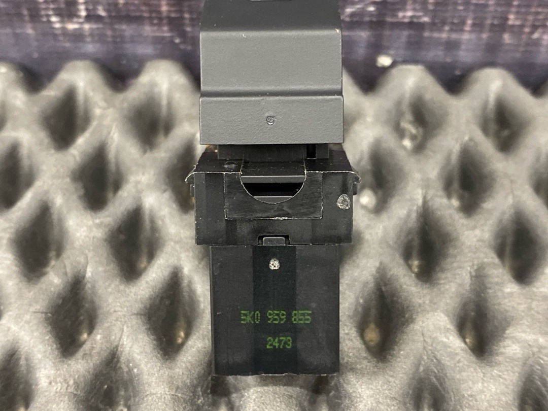 Кнопка стеклоподъемника, 620 рублей, Красноярск