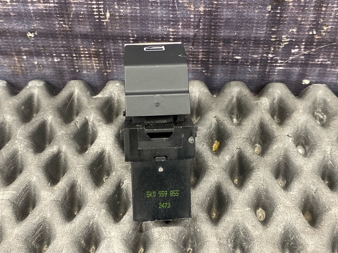 Кнопка стеклоподъемника, 620 рублей, Красноярск