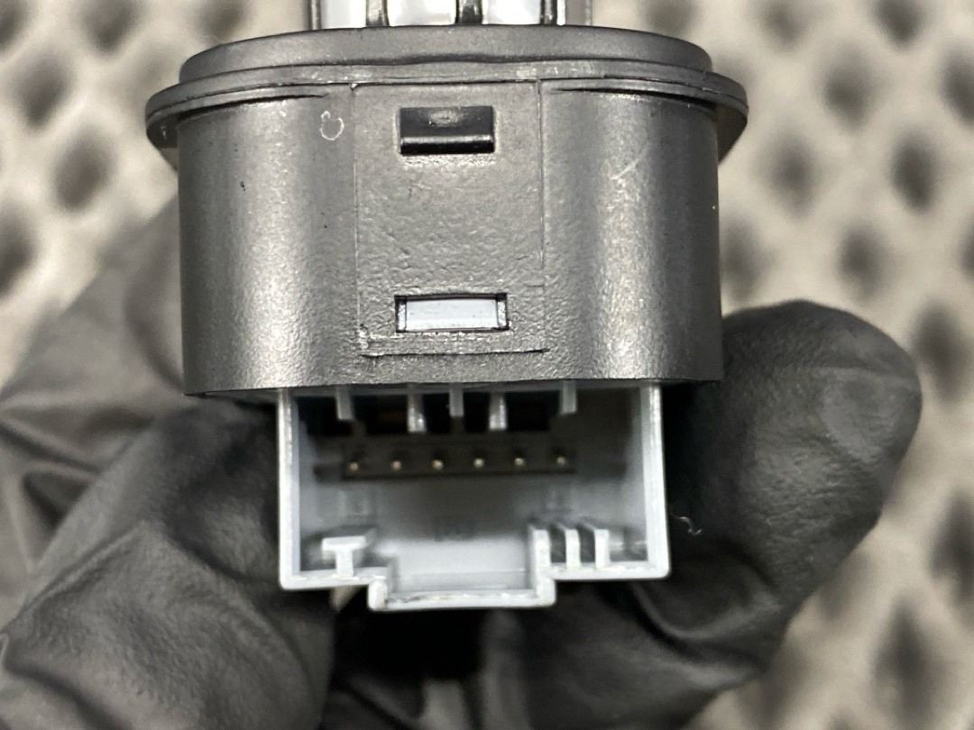 Кнопка регулировки зеркал, 2020 рублей, Красноярск