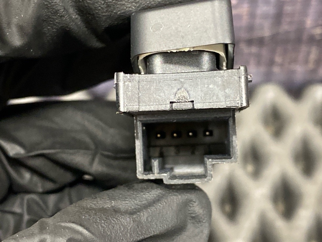 Кнопка центрального замка, 410 рублей, Красноярск