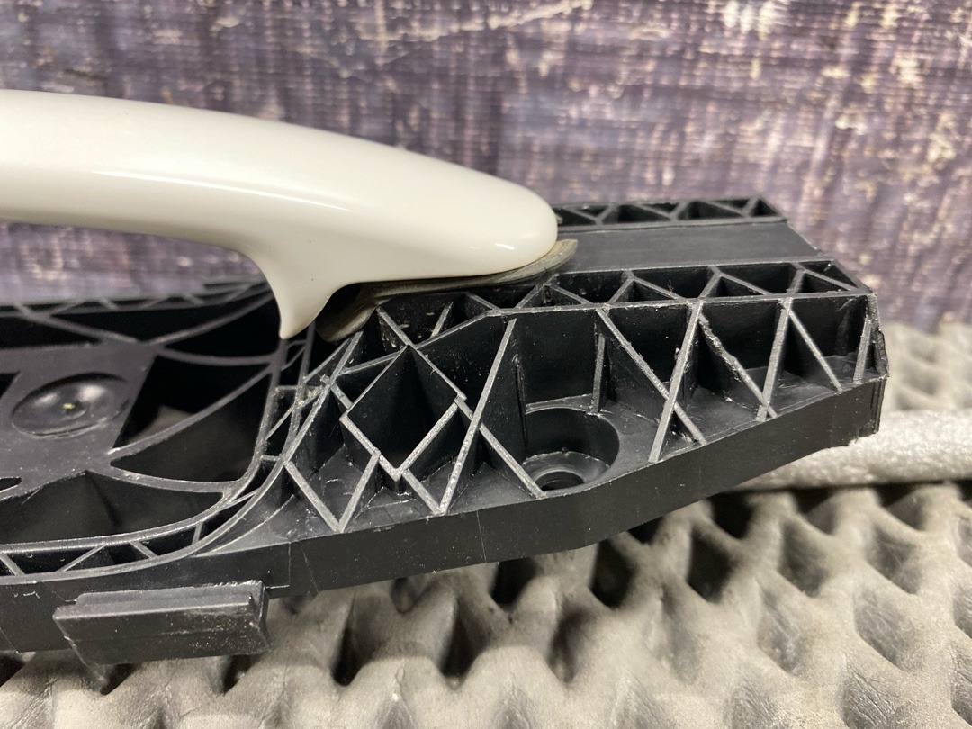 Ручка двери внешняя, 2440 рублей, Красноярск