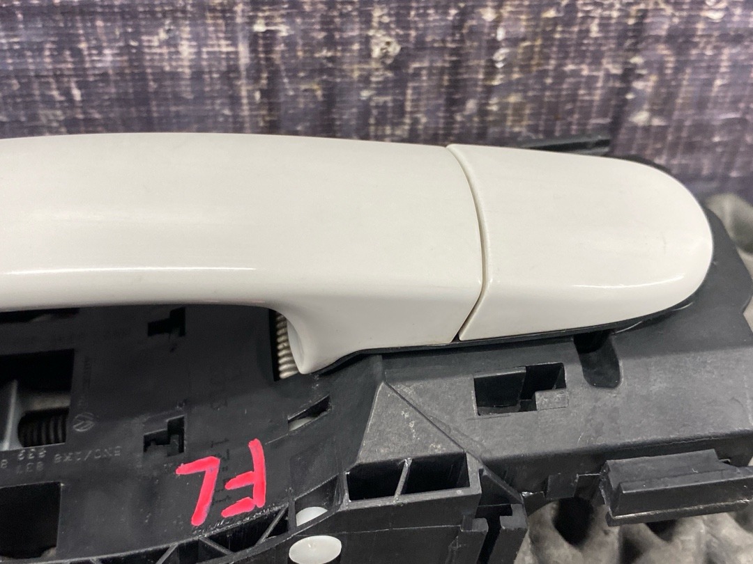 Ручка двери внешняя, 2440 рублей, Красноярск