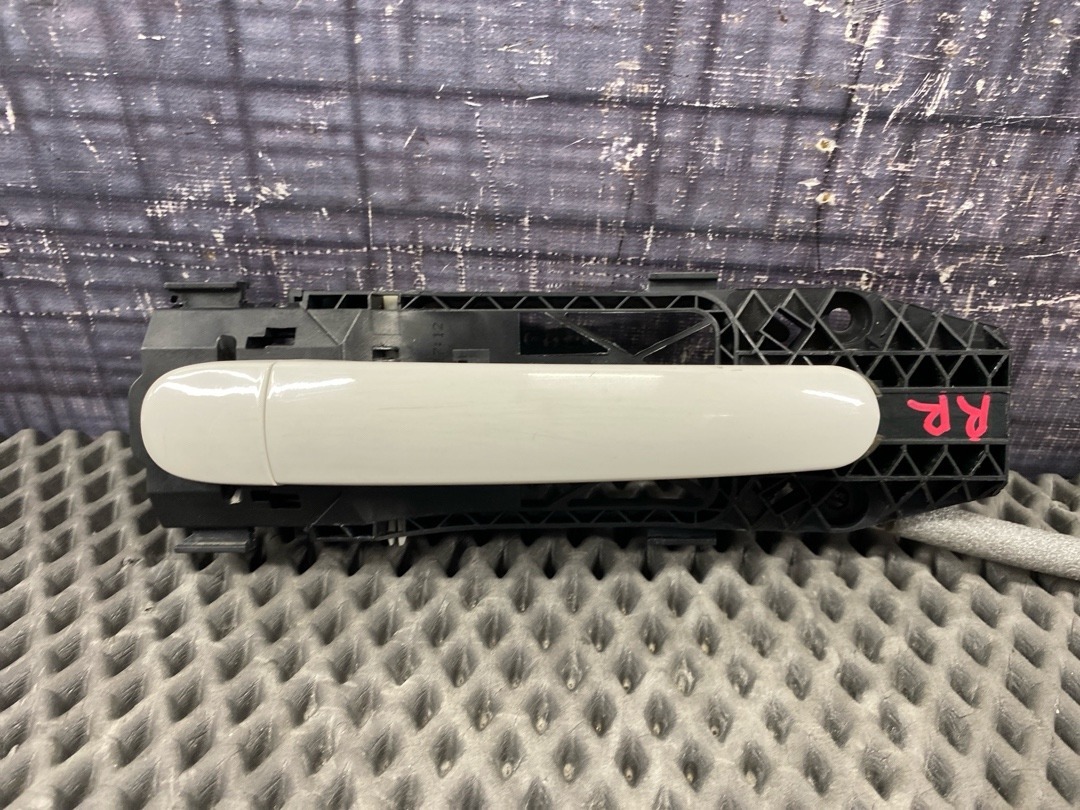 Ручка двери внешняя, 2440 рублей, Красноярск