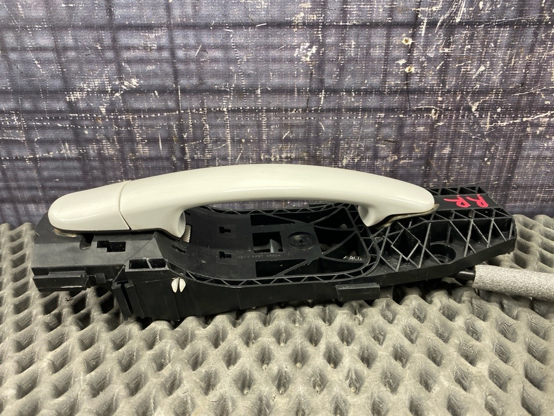 Ручка двери внешняя, 2440 рублей, Красноярск