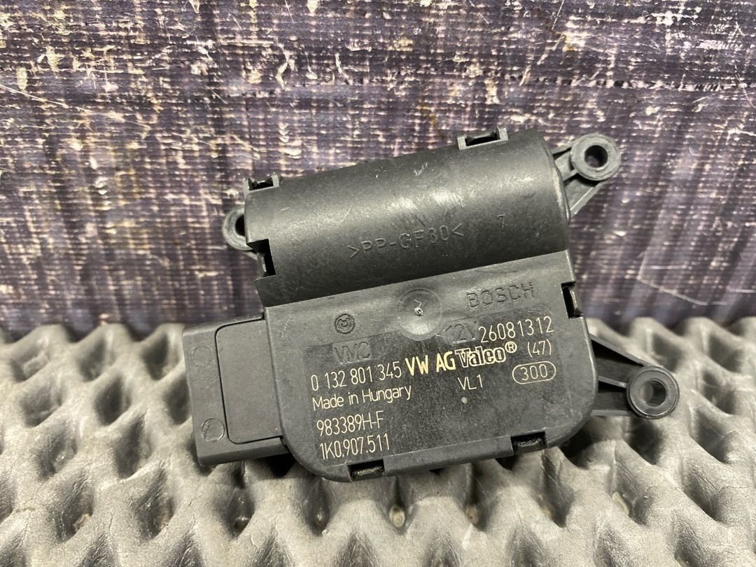 Мотор заслонки печки, 1470 рублей, Красноярск