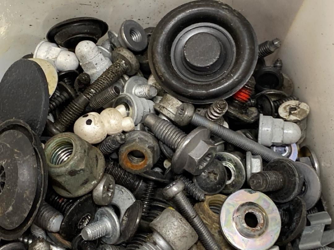 Болты и гайки, 3250 рублей, Красноярск