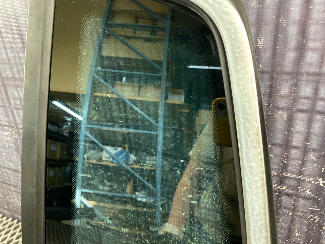 Стекло, 1000 рублей, Красноярск