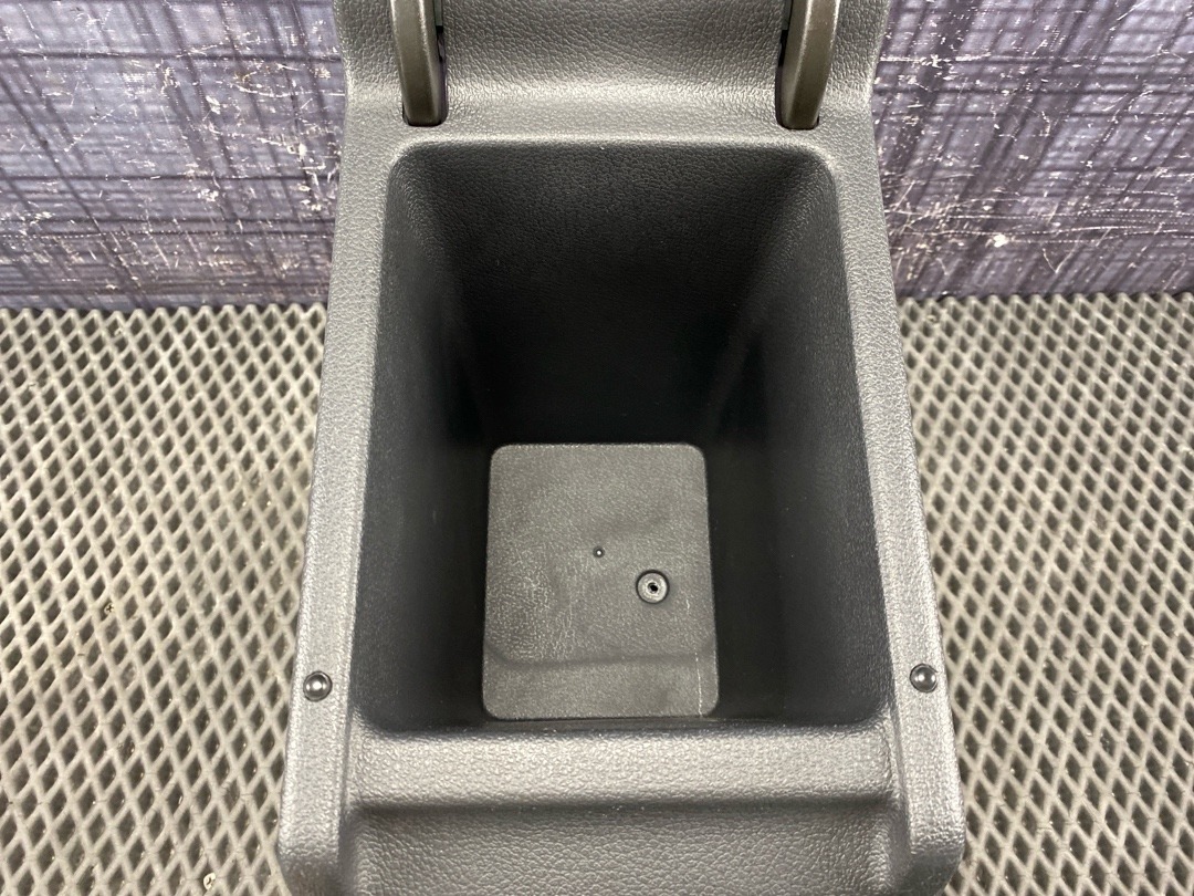 Подлокотник, 4310 рублей, Красноярск