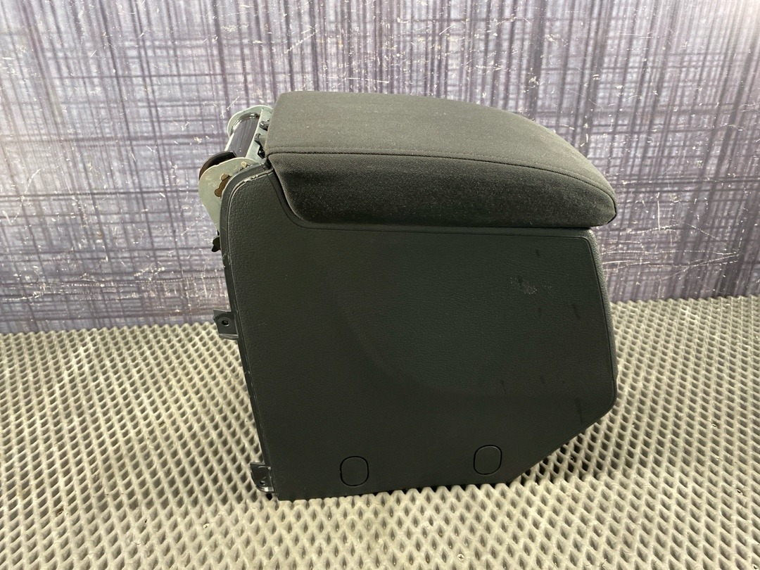 Подлокотник, 4310 рублей, Красноярск