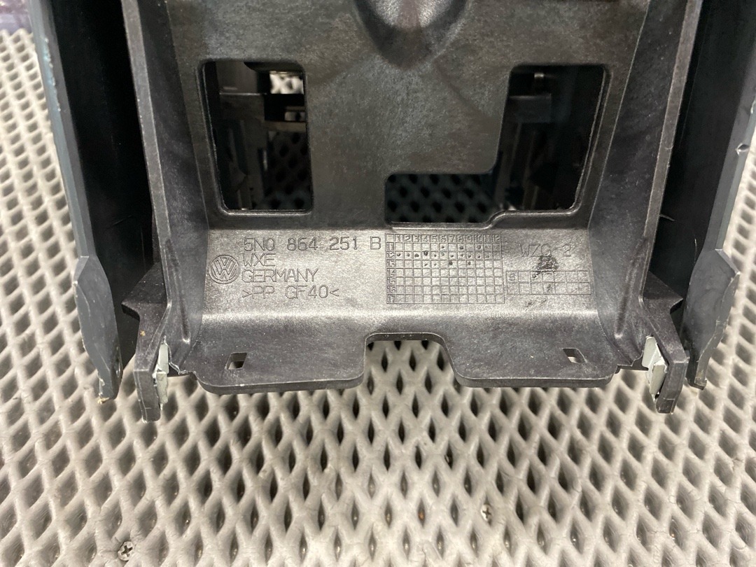 Подлокотник, 4310 рублей, Красноярск