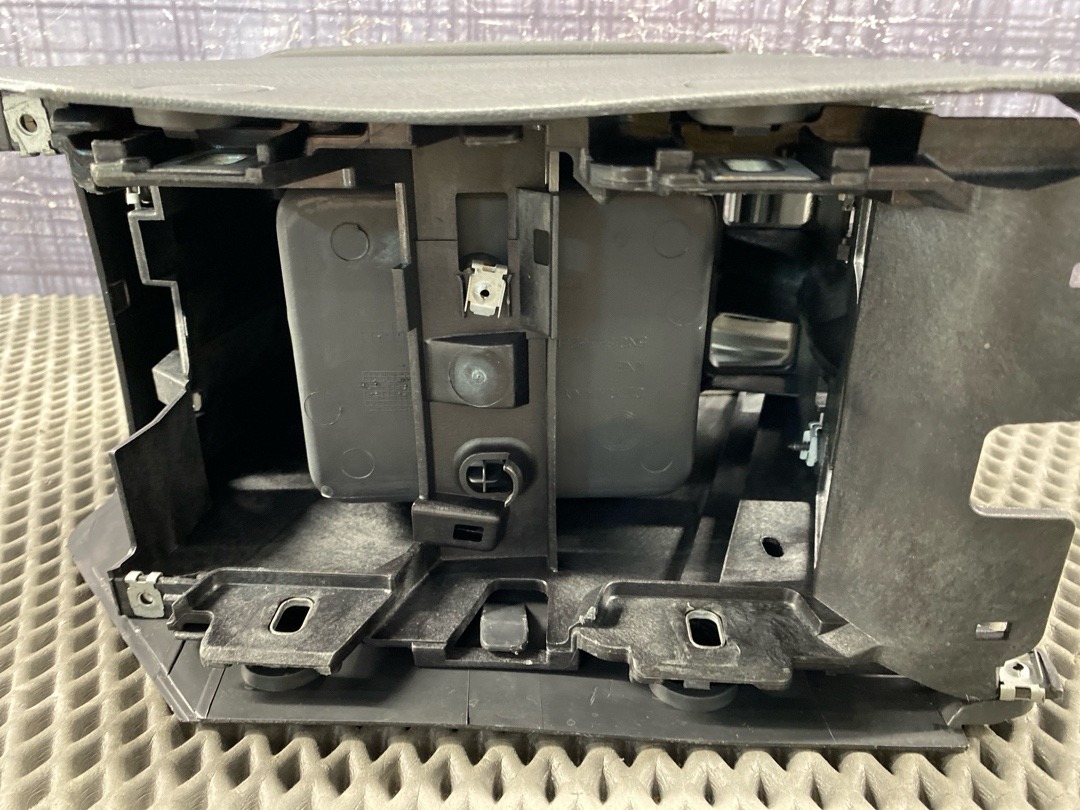 Подлокотник, 4310 рублей, Красноярск