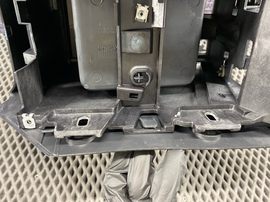 Подлокотник, 4310 рублей, Красноярск