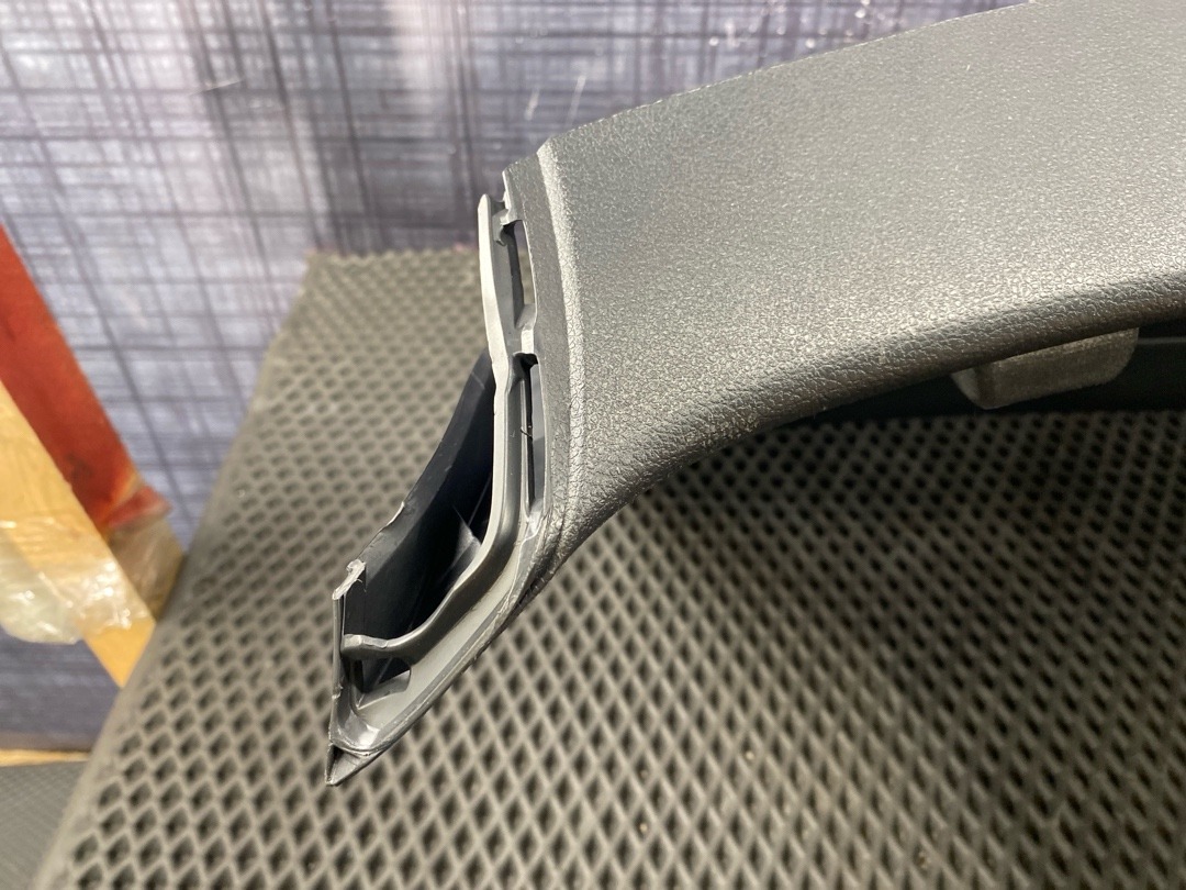 Обшивка крышки багажника, 1400 рублей, Красноярск