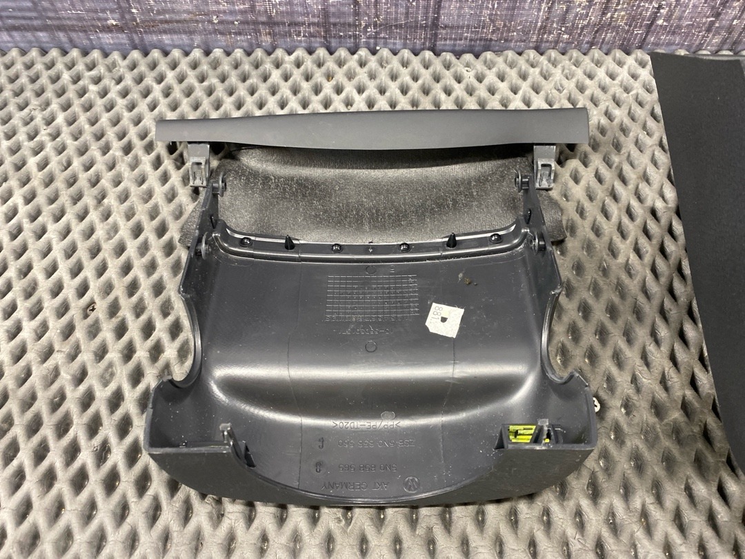 Кожух рулевой колонки, 1470 рублей, Красноярск