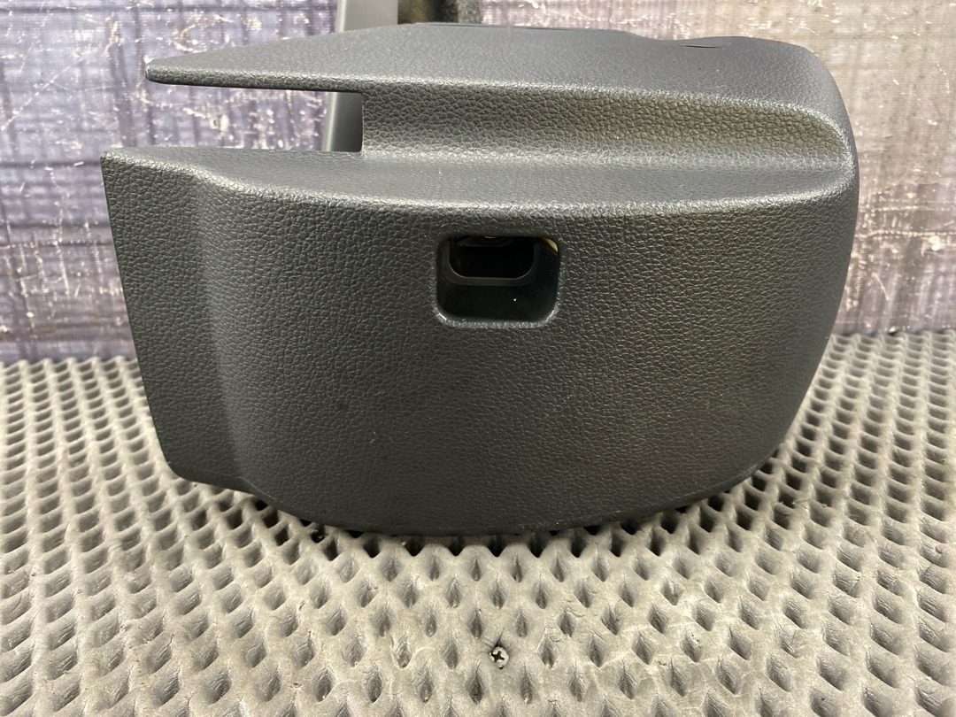 Кожух рулевой колонки, 1470 рублей, Красноярск