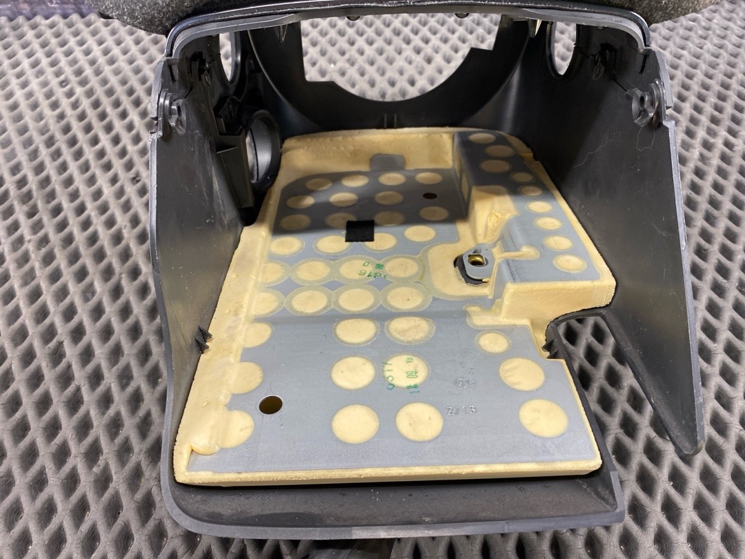 Кожух рулевой колонки, 1470 рублей, Красноярск