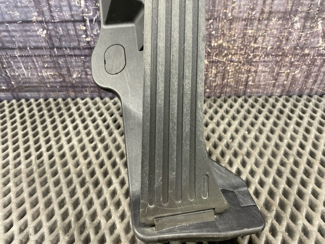 Педаль газа, 1140 рублей, Красноярск