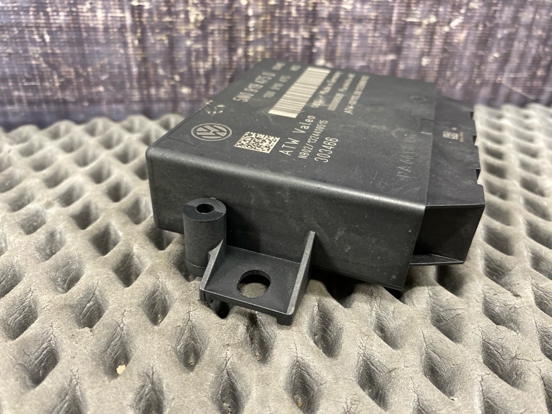 Блок парктроника, 3100 рублей, Красноярск