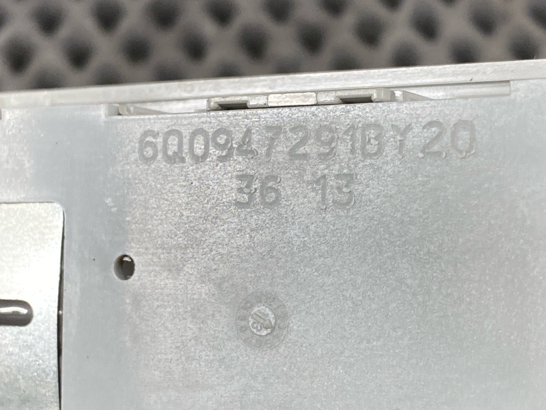 Плафон салона, 1310 рублей, Красноярск