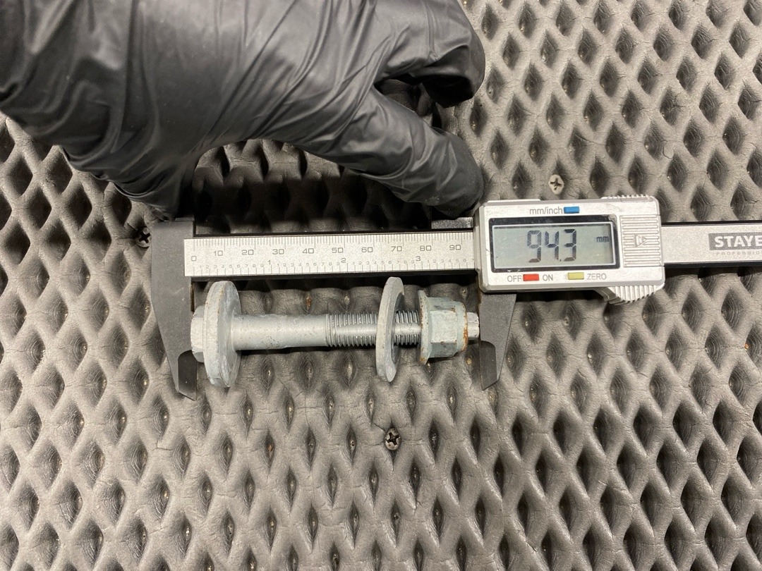 Болт развальный, 710 рублей, Красноярск