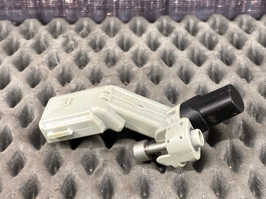 Датчик коленвала, 2210 рублей, Красноярск