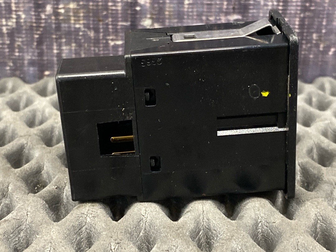 Кнопка салона, 620 рублей, Красноярск