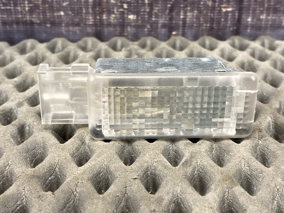 Плафон салона, 360 рублей, Красноярск