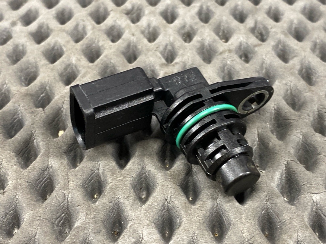 Датчик положения распредвала, 1210 рублей, Красноярск