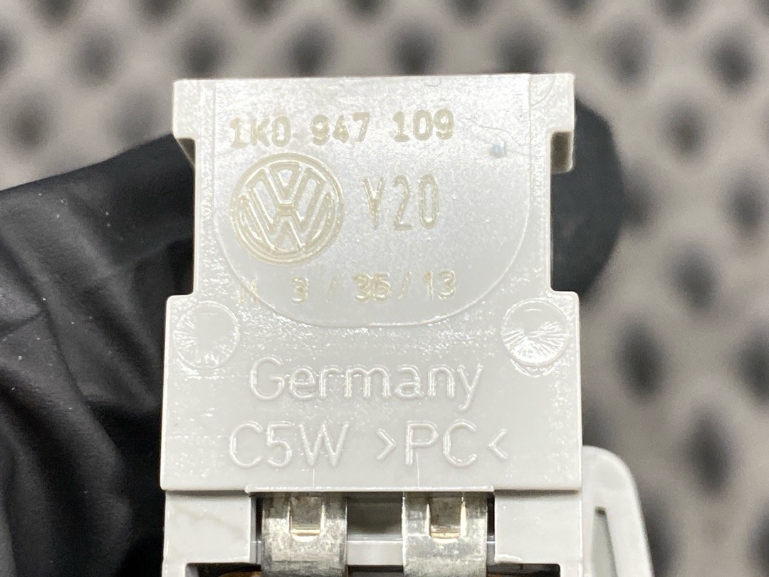 Плафон салона, 360 рублей, Красноярск