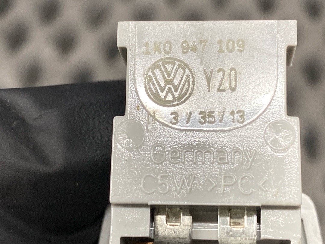 Плафон салона, 360 рублей, Красноярск