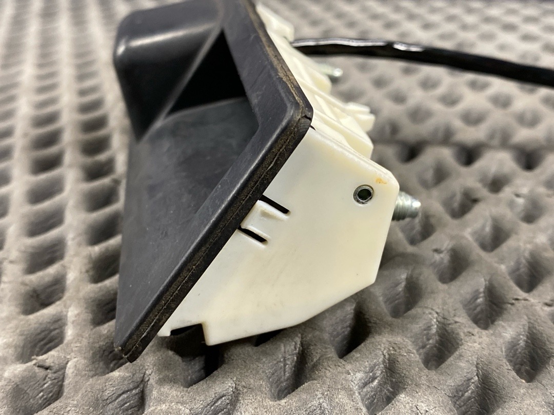 Кнопка открывания багажника, 5840 рублей, Красноярск