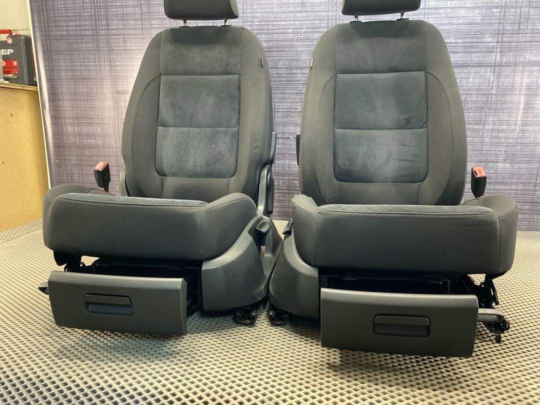 Комплект сидений, 33800 рублей, Красноярск