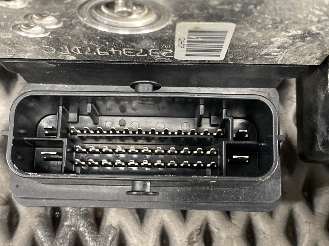 Блок ABS, 4910 рублей, Красноярск