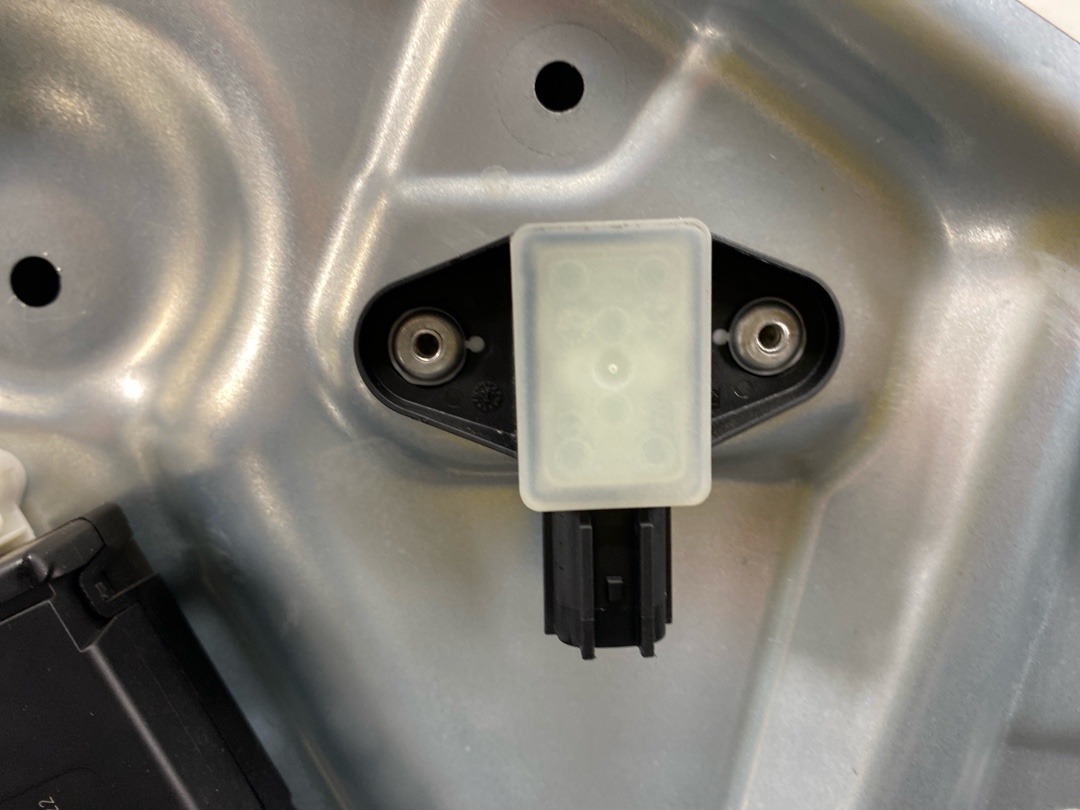 Стеклоподъемник, 2880 рублей, Красноярск