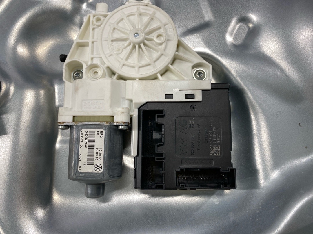 Стеклоподъемник, 2880 рублей, Красноярск