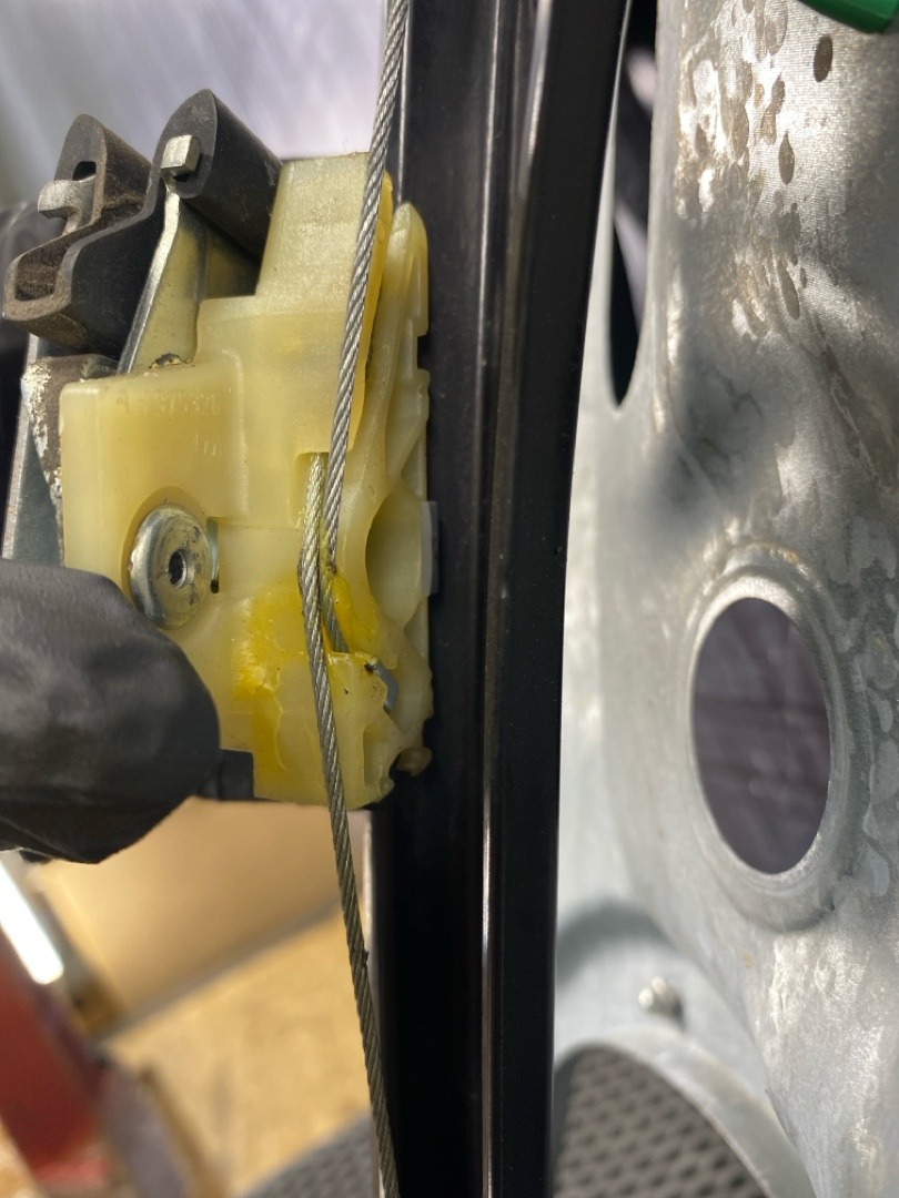 Стеклоподъемник, 2880 рублей, Красноярск