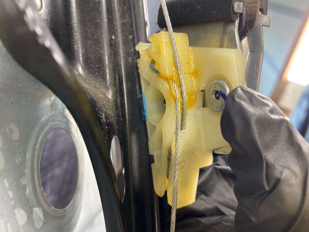 Стеклоподъемник, 2880 рублей, Красноярск