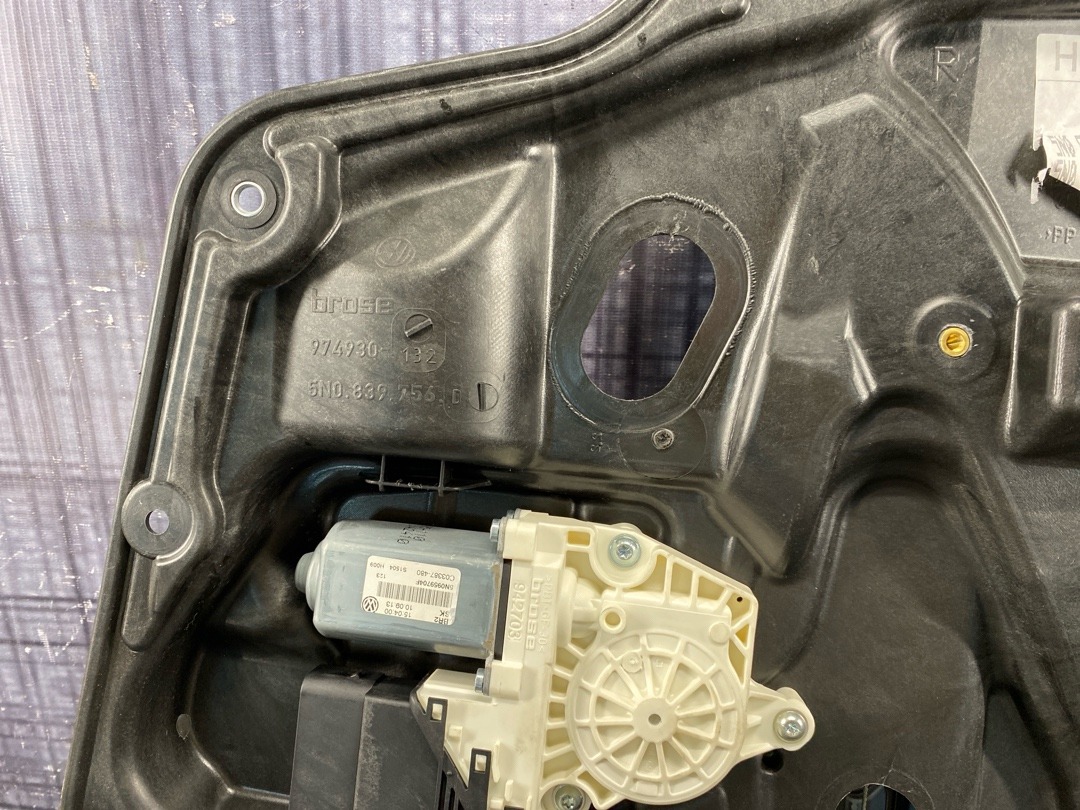 Стеклоподъемник, 1400 рублей, Красноярск