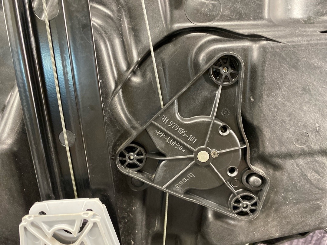 Стеклоподъемник, 1400 рублей, Красноярск