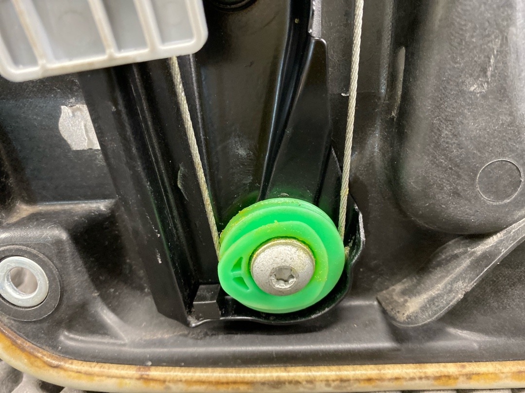 Стеклоподъемник, 1400 рублей, Красноярск