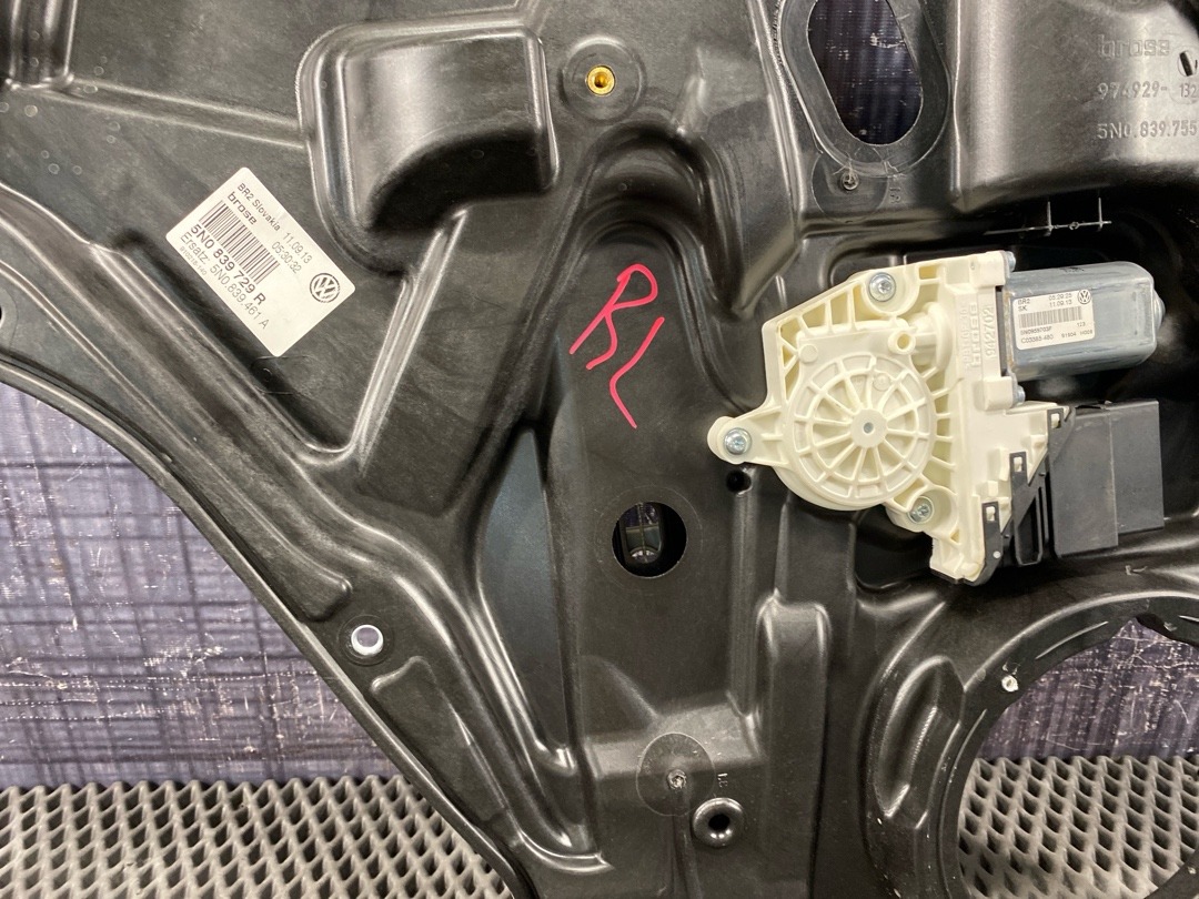 Стеклоподъемник, 1400 рублей, Красноярск