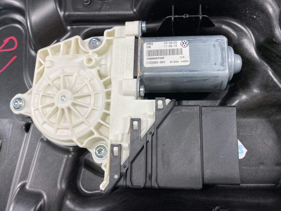 Стеклоподъемник, 1400 рублей, Красноярск