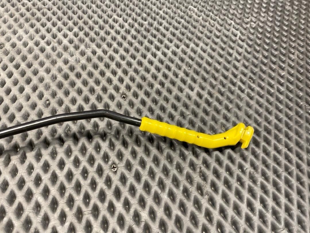 Упор капота, 870 рублей, Красноярск