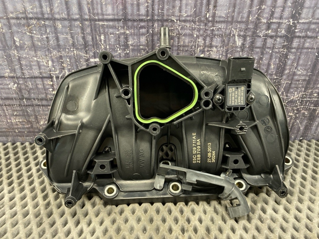 Коллектор впускной, 4770 рублей, Красноярск