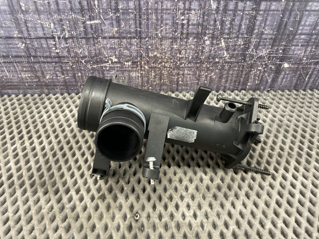 Патрубок впускной, 1740 рублей, Красноярск