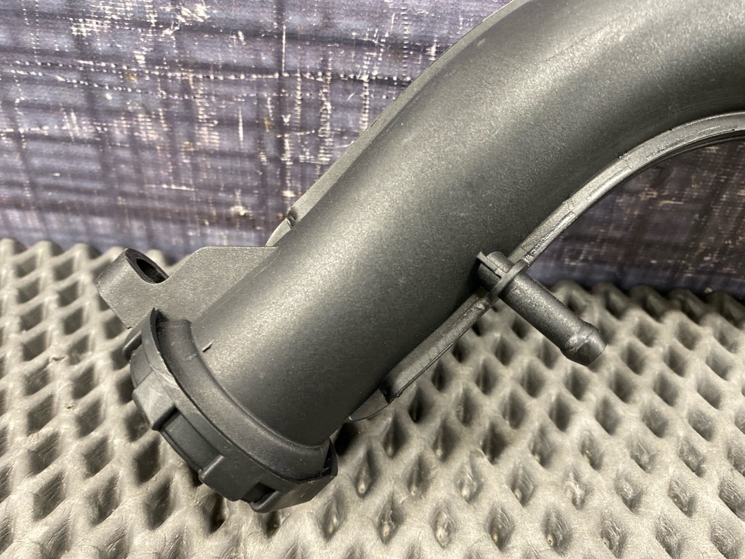 Патрубок впускной, 1720 рублей, Красноярск