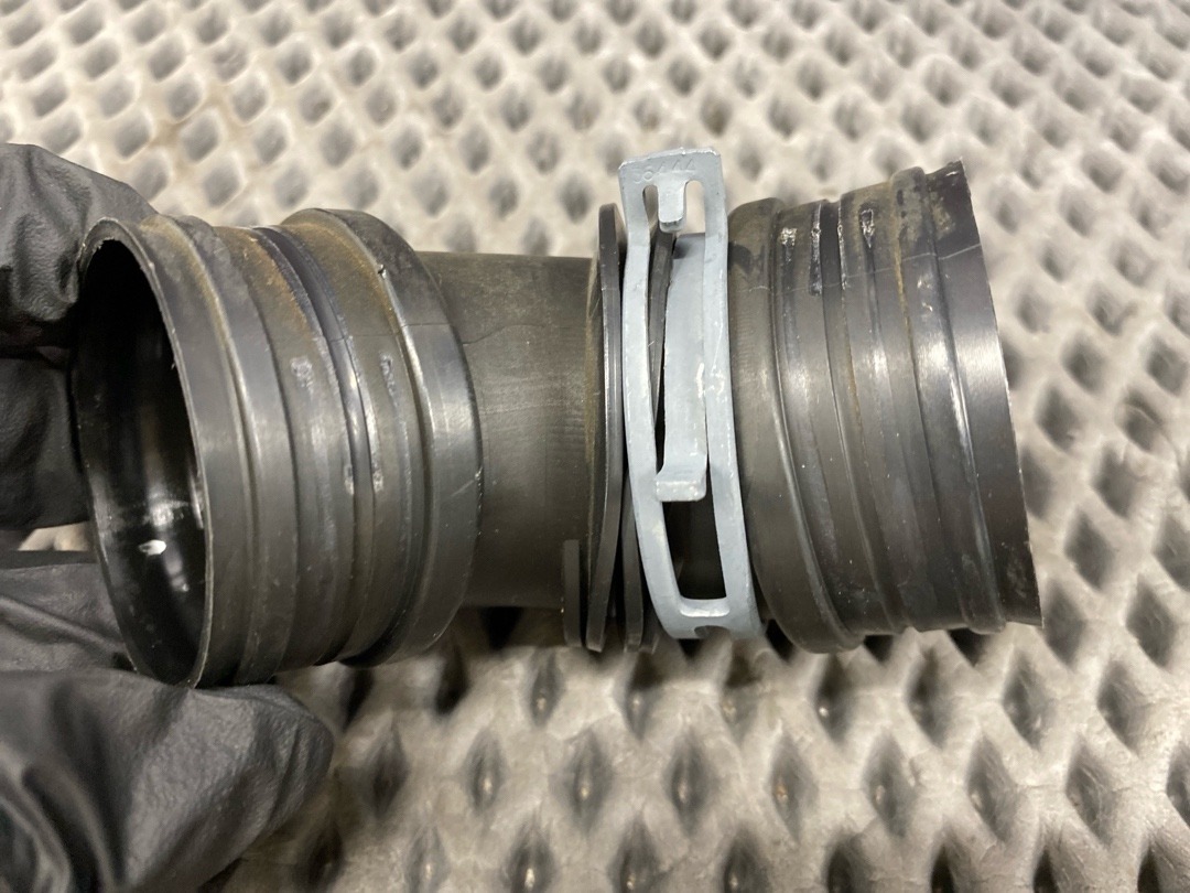 Патрубок впускной, 720 рублей, Красноярск