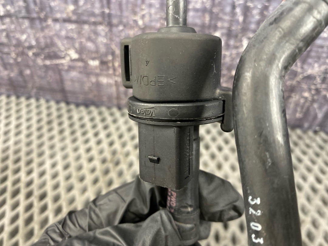 Клапан вентиляции топливного бака, 2670 рублей, Красноярск