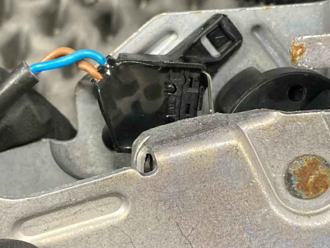 Замок капота, 2910 рублей, Красноярск